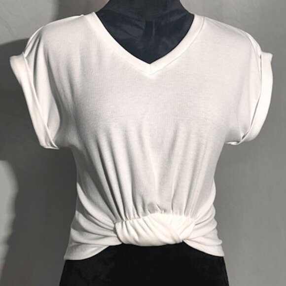 Cropped White V-Neck Top, Front Knot from Cider, XS - Picture 5 of 7